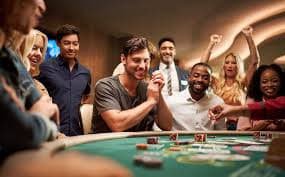 mi 10 Jurassic Kingdom ke Live Tables mi 10 par